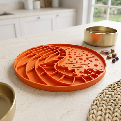 Maple Paw Slow  Feeder & Lick Mat for Dogs & Cats